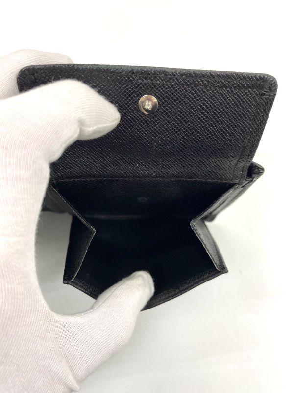 Louis Vuitton Taiga Portefeuille Florine Ardoise Compact Wallet Folded M31112