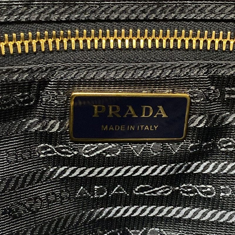 Prada Shoulder Bag - 1bg467 Navy Chain Shoulder/gold Hardware /re-edition 1995