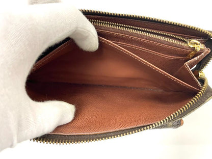 Louis Vuitton Monogram Portefeuille Astrid Zippy Wallet Long Wallet M61781