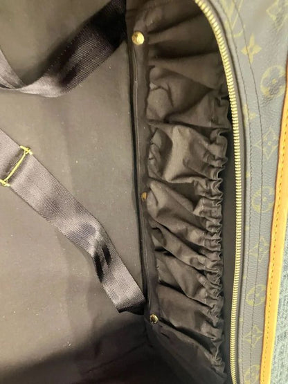 Louis Vuitton Pullman USA Trunk : Y0945