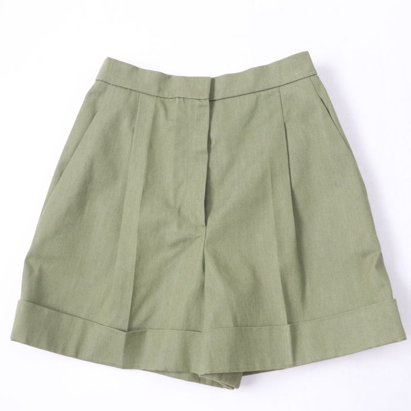 CHANEL P55496v33481 100% Cotton Coco-mark Matelasse Chain Button Shorts Khaki