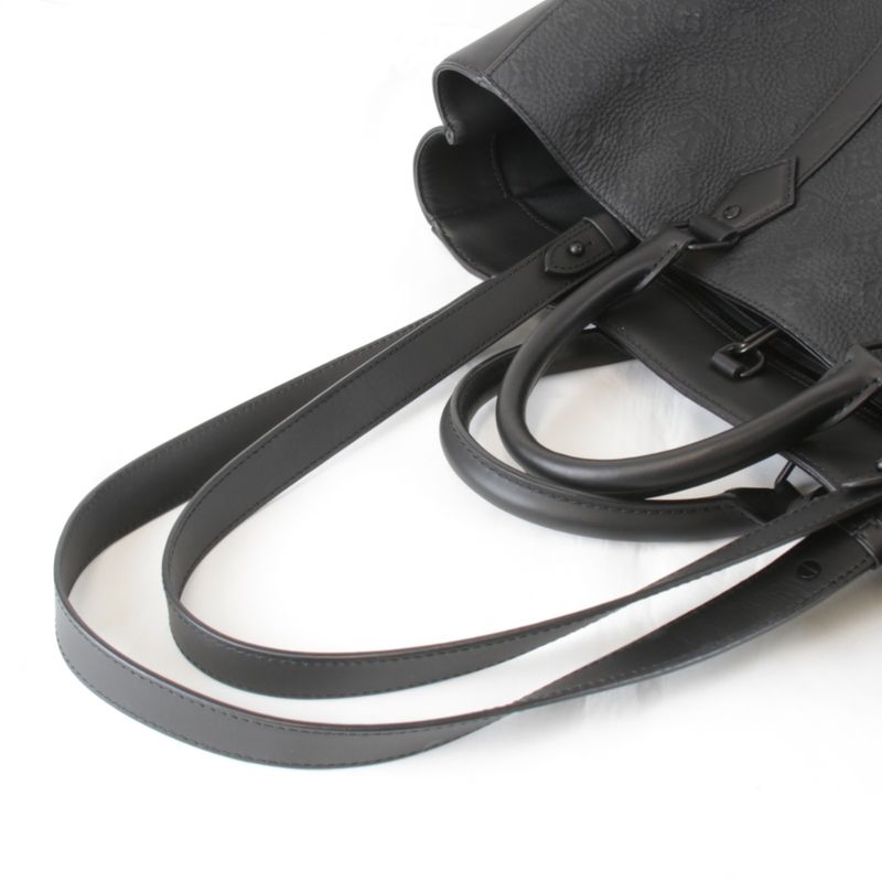 Louis Vuitton Sac Pla 24H M21865 Tote Bag Taurillon Monogram Black Luxury