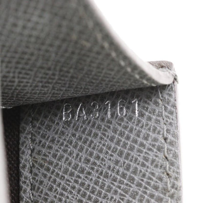 Louis Vuitton Neo Robusto 2 Briefcase M32657 Taiga Glacier Gray Men's Business