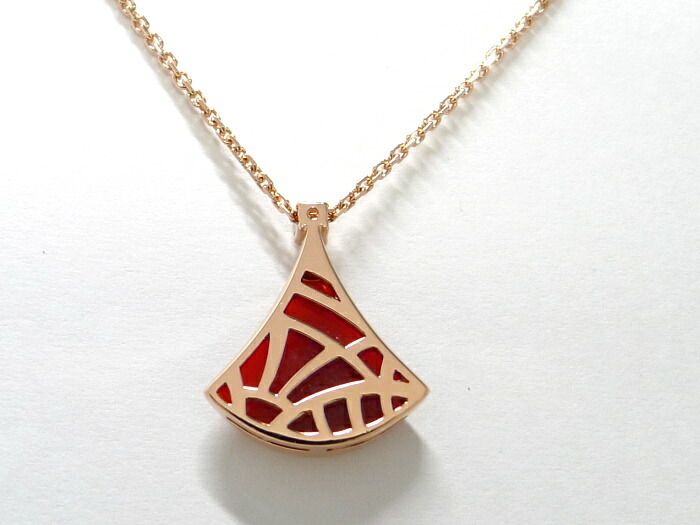 Bvlgari DIVA Dream Necklace 750pg 18K Pink Gold Pink Gold Diamond Carnelian
