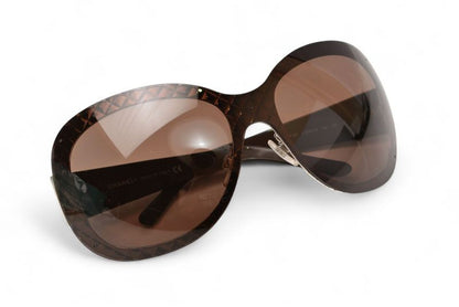 Chanel Sunglasses Chanel Eyewear Matelasse 4165 C.378 73 120 3N Polarized Women