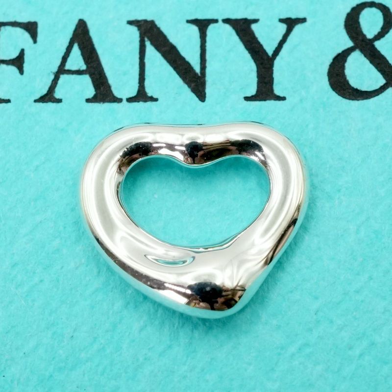 11mm (0.43in) Tiffany & Co Open Heart Pendant Top 25-651s