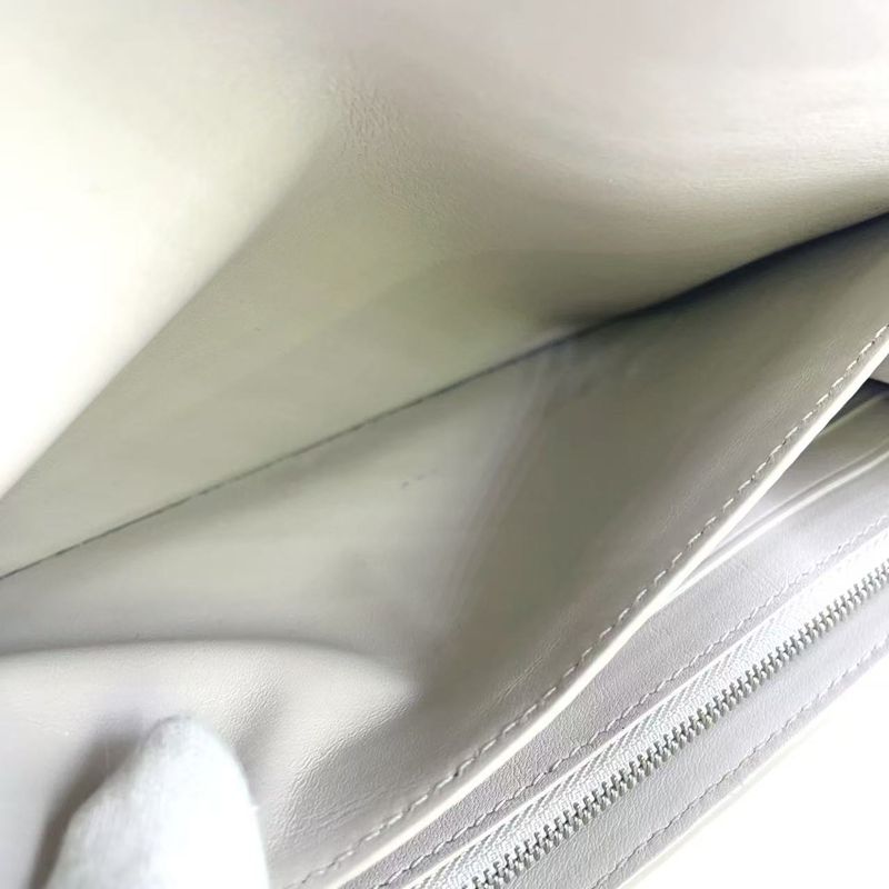 Loewe Bifold Long Wallet Anagram Continental Wallet Leather Beige Wallet Silver