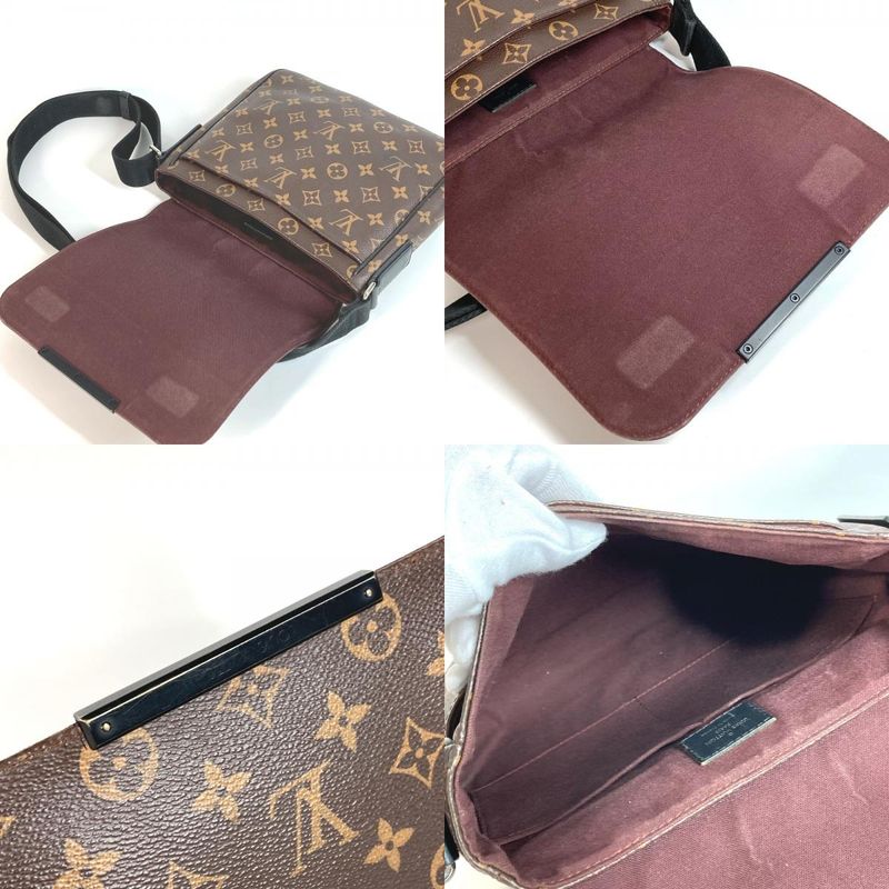 Louis Vuitton Shoulder Bag District PM District PM M40935 Monogram Macassar