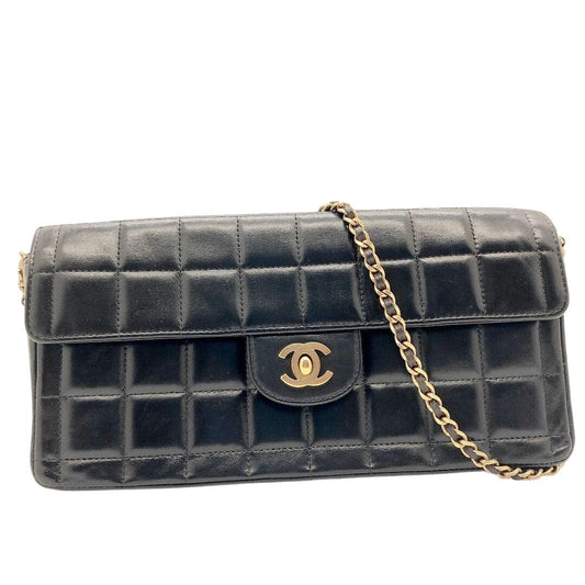 CHANEL Vintage Chocolate Bar Lambskin Leather Purse Bag Black Chain