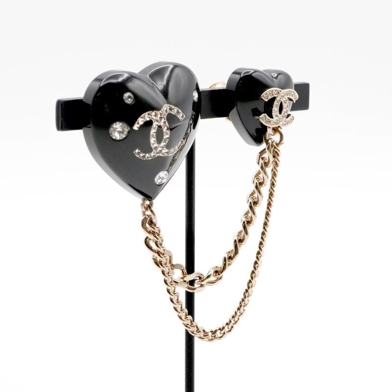 Chanel Brooch Corsage Black Gold Coco Mark Rhinestone Chain Heart