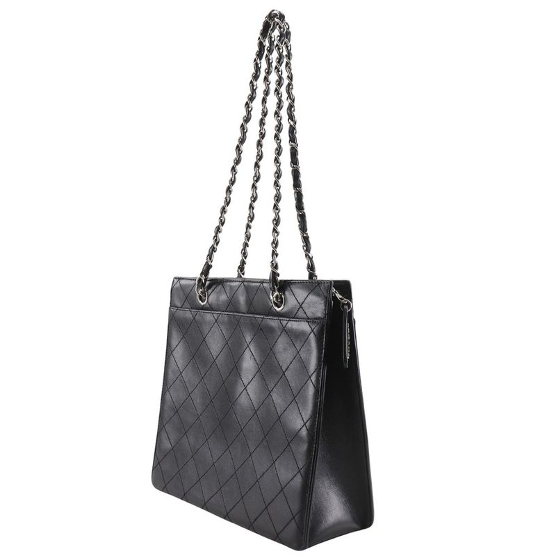 Chanel Chain Tote Matelasse Caviar Skin Black Ladies Tote Bag