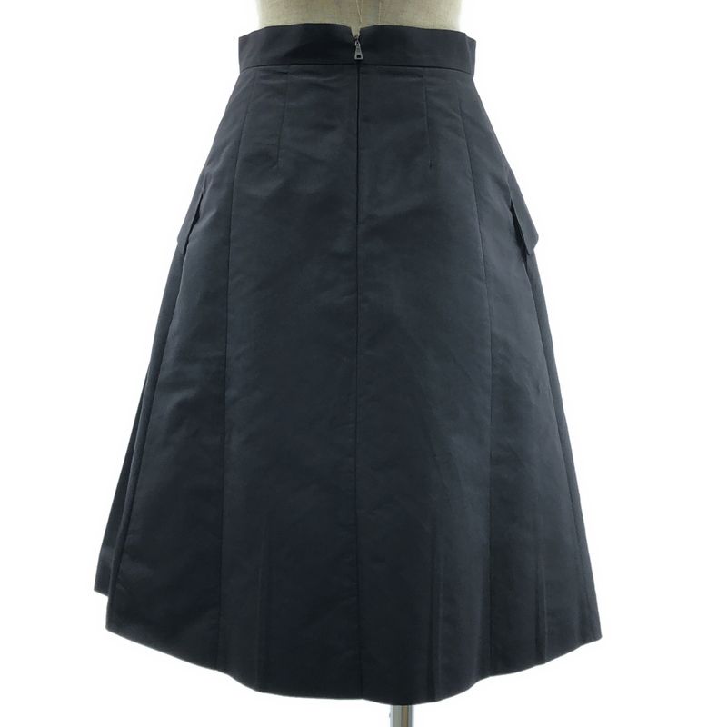 Prada - Side Pockets Tucked Flared Long Skirt - 38 - Black - Women