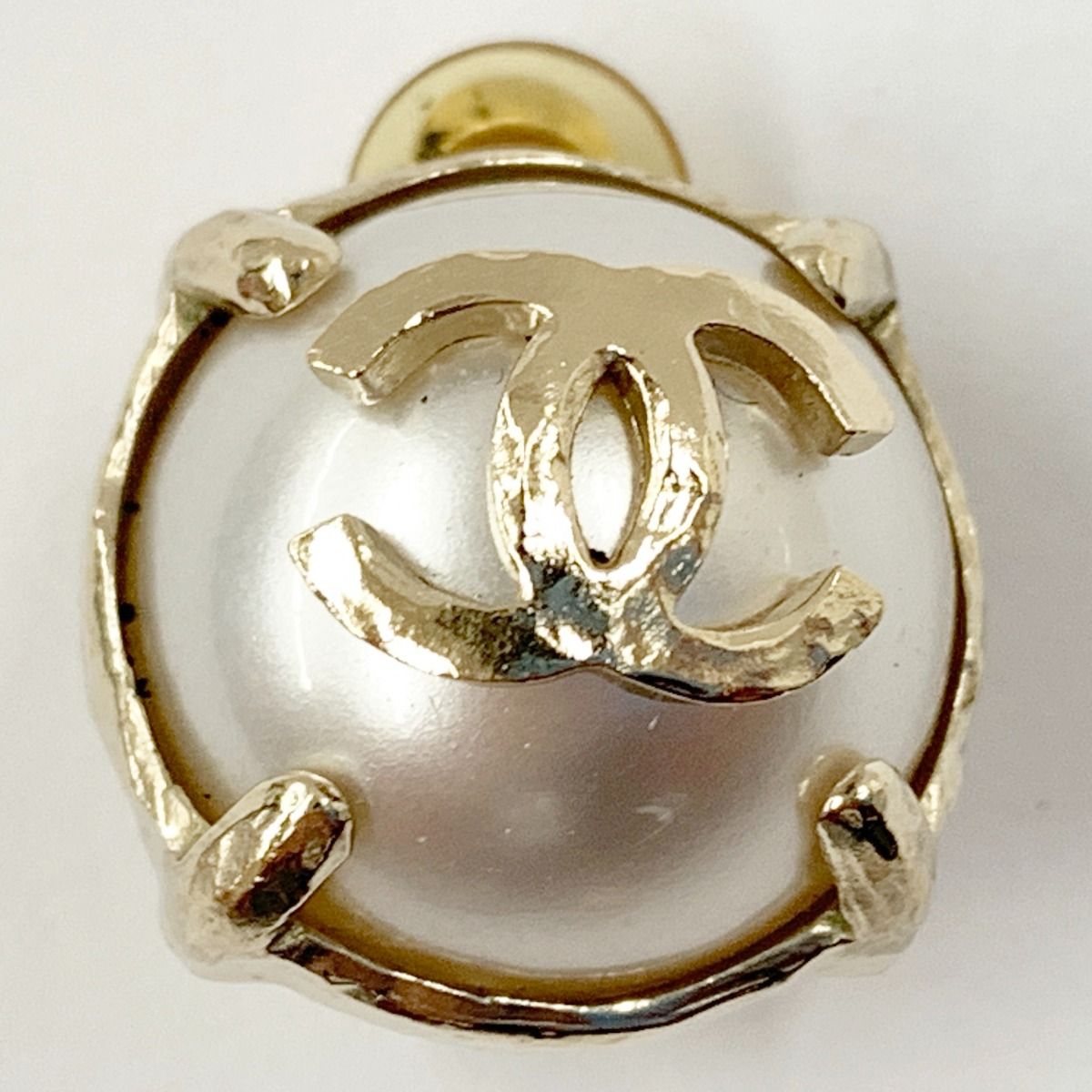 Chanel Cocomark Pearl Earring Accessories Gold X White