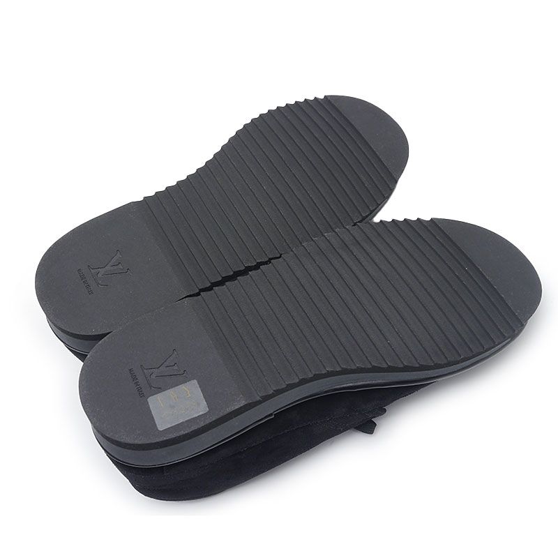 Louis Vuitton LV Cozy Line 1a84hp Chukka Boots 8