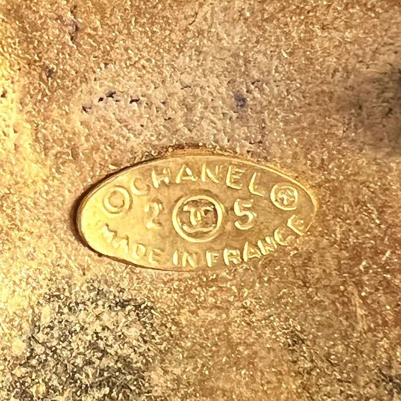 Chanel Vintage Brooch CC Mark Gold Round Shape 85bs129