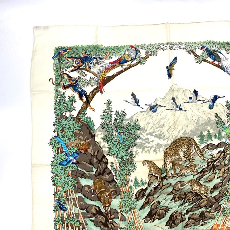 Hermes Carre 90 Sichuan Ivory X Multicolor Scarf 100% Silk