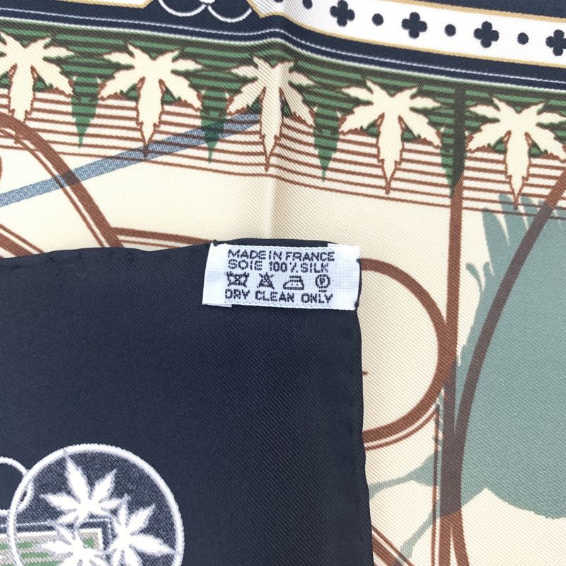 Grade Hermes Carre 90 Chaque Rencontre EST Unique Once-in-a-lifetime Scarf