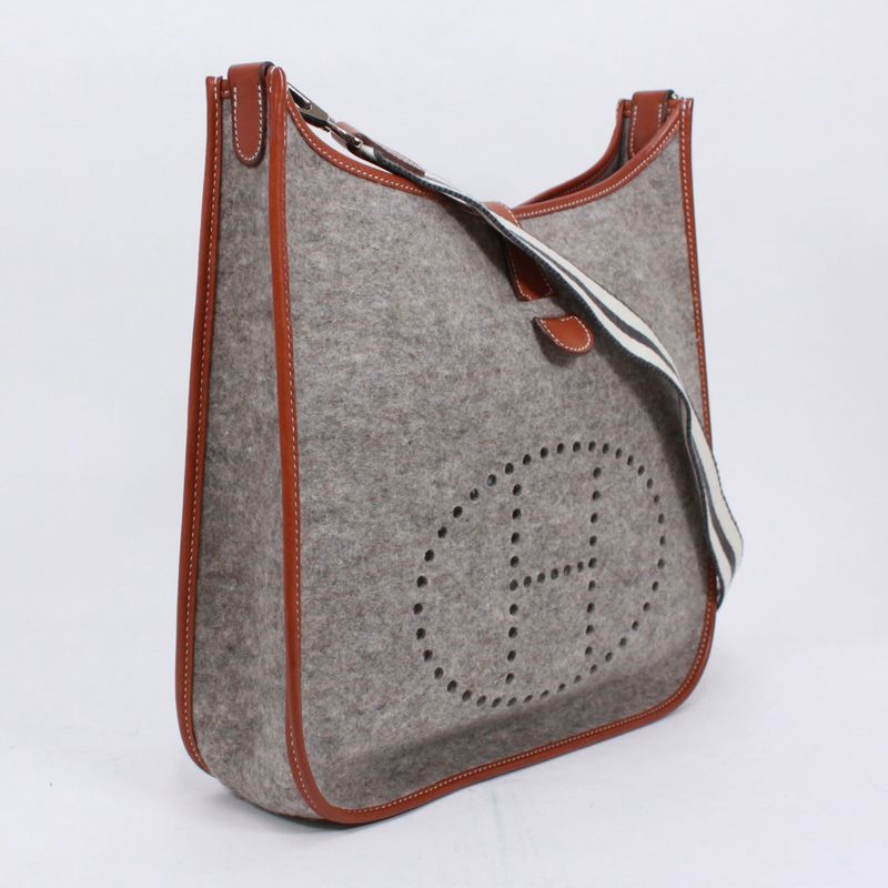 Hermes Evelyn 1 Leather And Felt Gray Shoulder Bag Silver