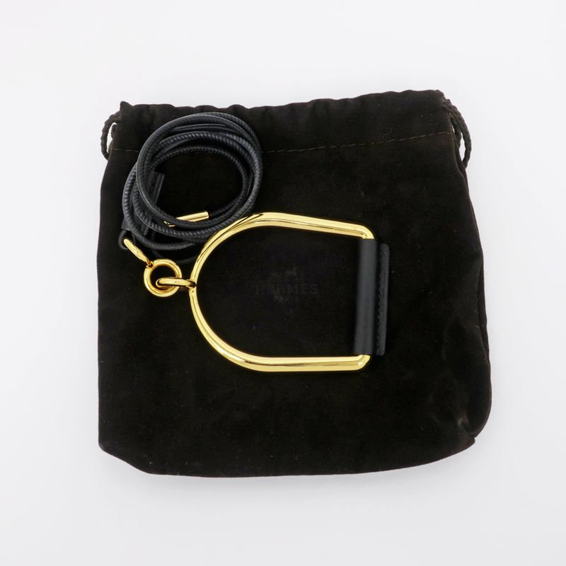 Hermes Esquettle Etrier GM Necklace Pendant Black Gold Hardware