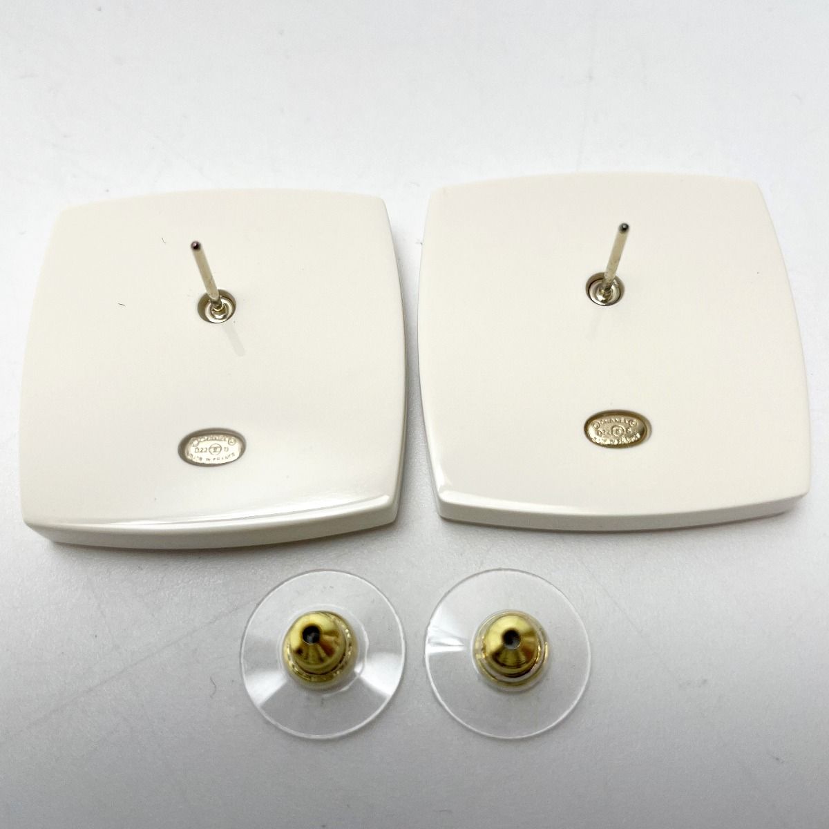 Chanel Resin X Rhinestone White X Gold Accessories Earrings Ladies