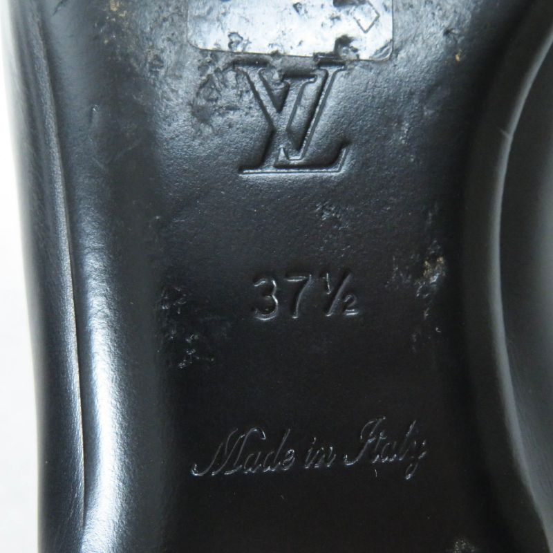 Louis Vuitton 2020 Square Toe Leather Loafers With LV Logo Hardware Black Gold