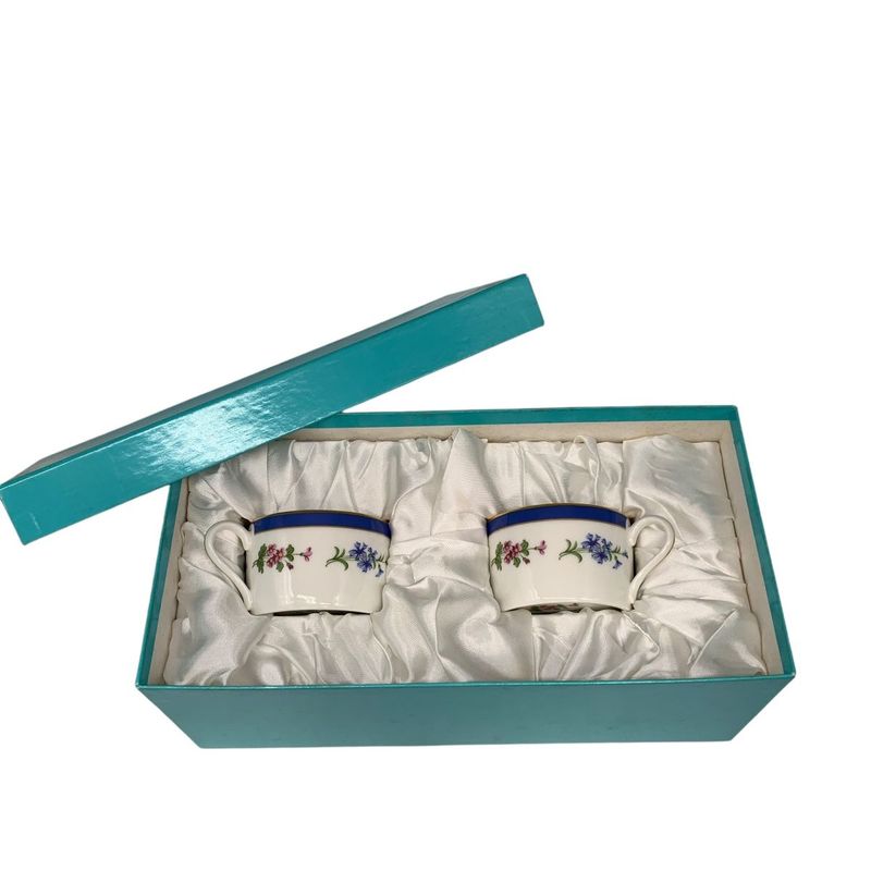 0982 Tiffany & Co Set of 2 Cups Flower Design White Pair of Mugs Boxed Used