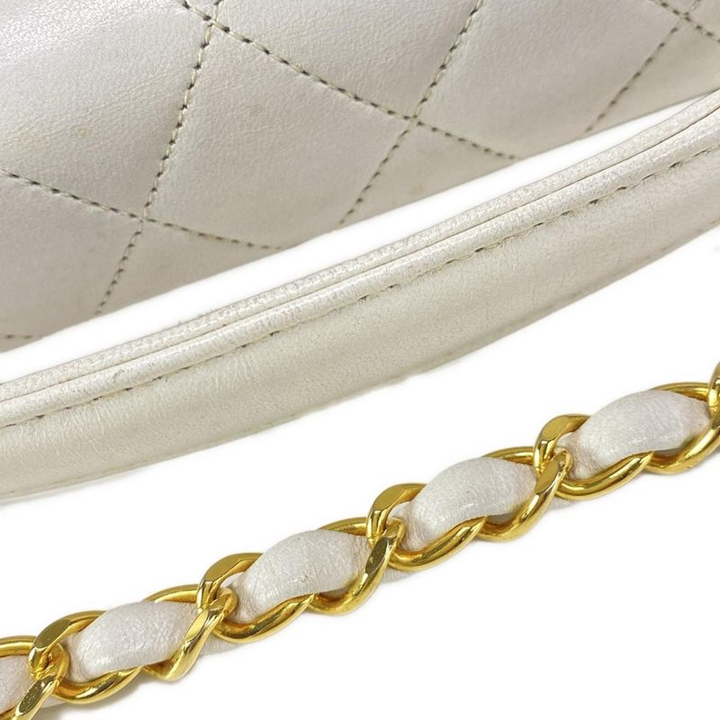 Chanel Shoulder Bag Matelasse /double Coco White 2way/gold Hardware /chain