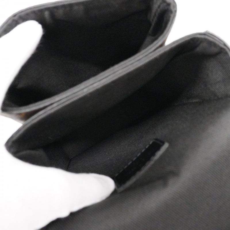 Louis Vuitton Shoulder Bag Monogram S Lock Vertical Wearable Wallet M81522