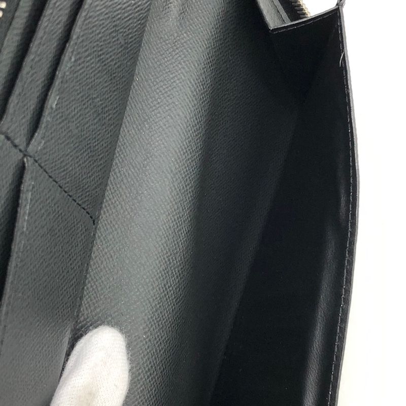 Louis Vuitton Zippy Wallet Vertical M30510 Long Wallet Black Taiga /leather