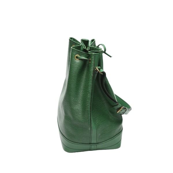 Louis Vuitton Epi Noe Drawstring Shape Shoulder Bag Borneo Green