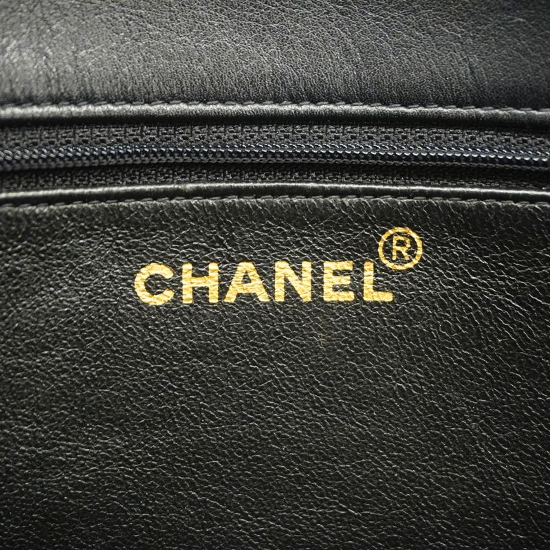 Chanel Tote Bag Chain Lambskin Black Gold Hardware Women