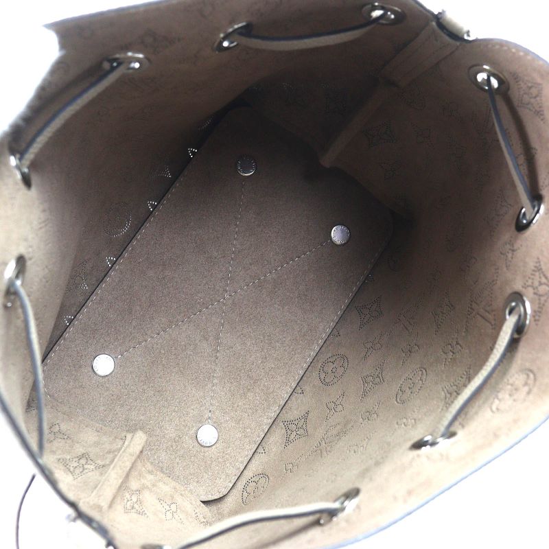 Louis Vuitton M57201 Bella Mahinaleather With Pouch Drawstring Chain Shoulder