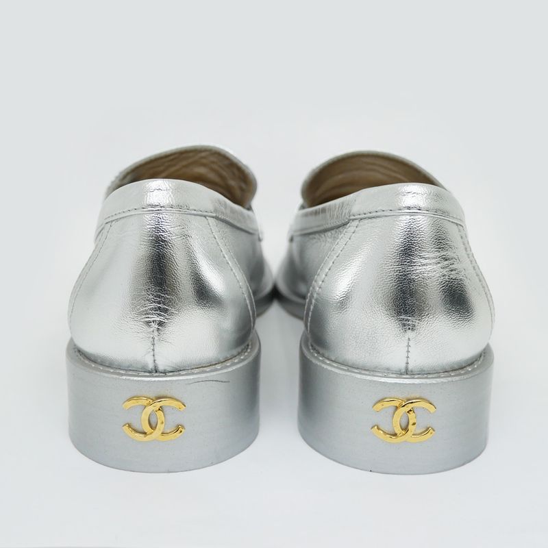 Chanel CC Logo Leather Loafers - G45663 Silver - Gold Hardware 37 1 2C