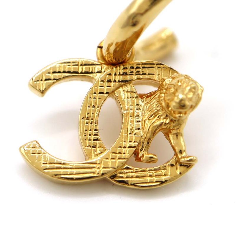 Chanel Earrings Lion Coco B22/a Gold Color Accessories H18040