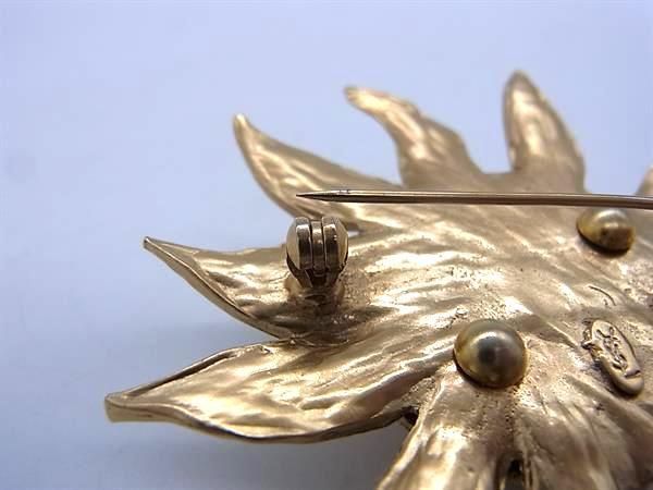 Yvessaint Laurent Yves Saint Laurent Vintage Pin Brooch Pin Badge