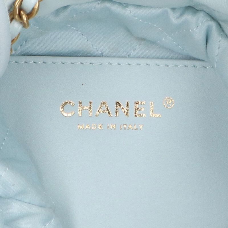 Chanel22 Leather Quilted Chain Shoulder Bag For Men