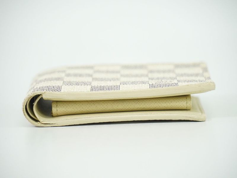 Authentic Louis Vuitton LV Portefeuille Marco Damier Azure Fold Wallet White