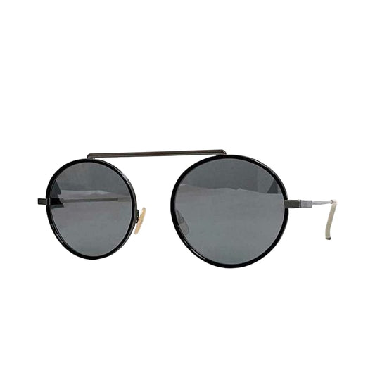 Fendi Mirrored Sunglasses With Mirrored Lenses In Gray Silver White