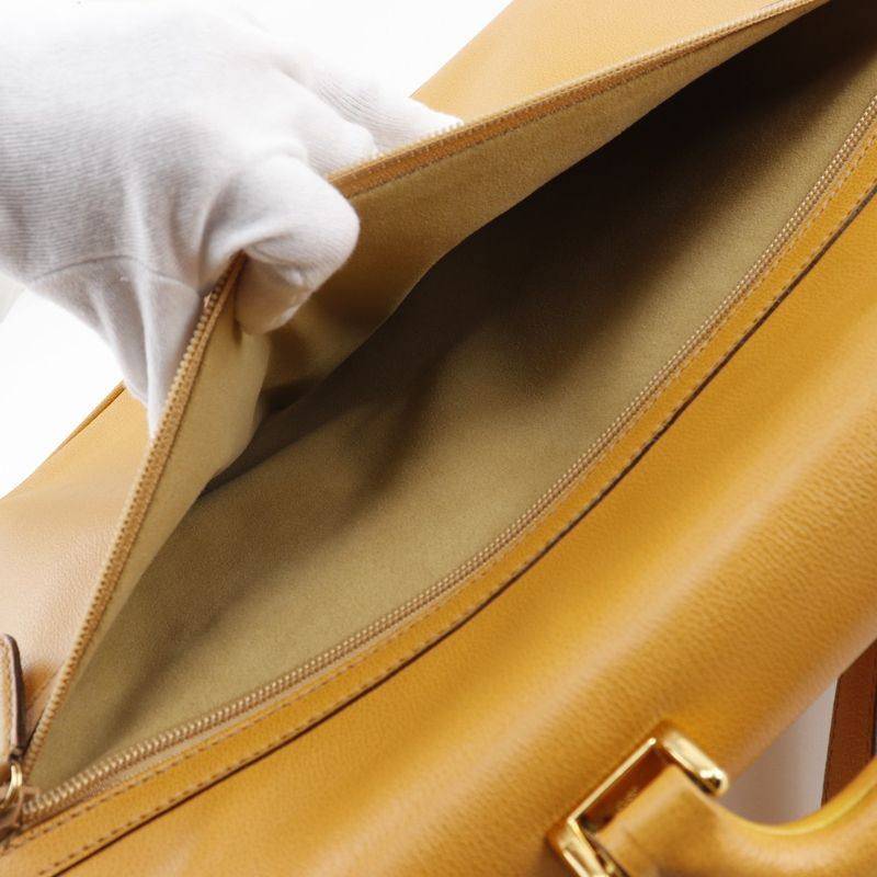 Gucci Old Gucci 1529593678 Calf Yellow Men's Business Bag