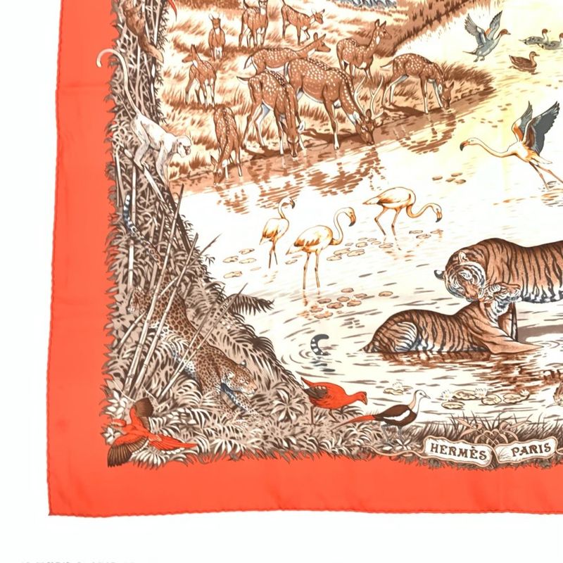 Hermes LA Treve DE LEAU Water Truce Carre 90 Scarf Large Tiger Taiga Animal