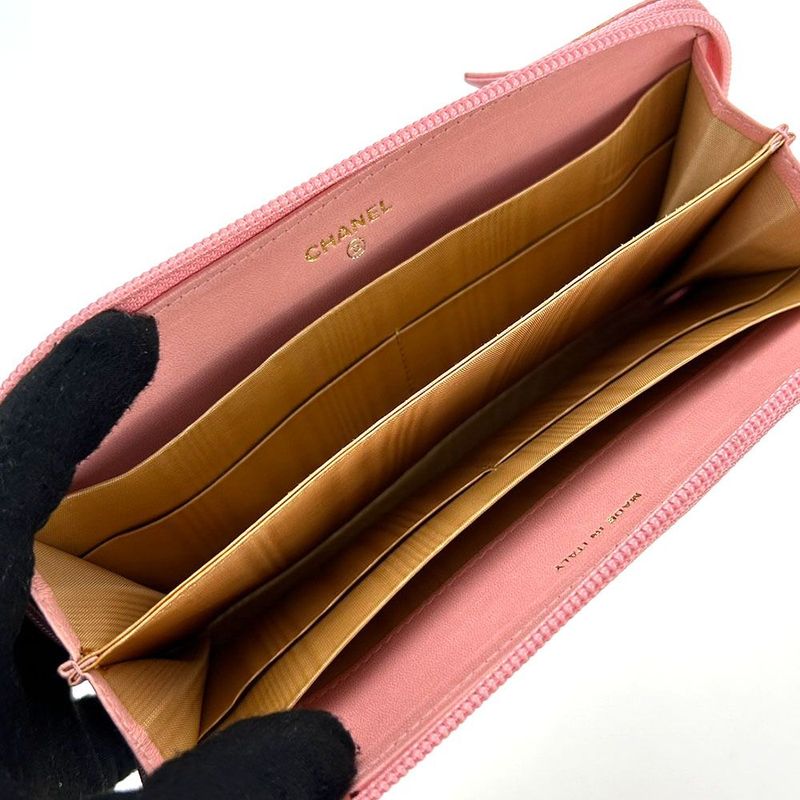 Chanel Round Zipper Long Wallet Caviar Skin 9th Coco Mark Long Wallet Leather