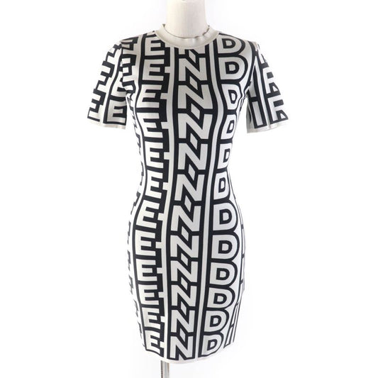 Fendi MARC Jacobs Marc Jacobs 2022 Fzd917 Logo Allover Short Sleeve Knit Dress