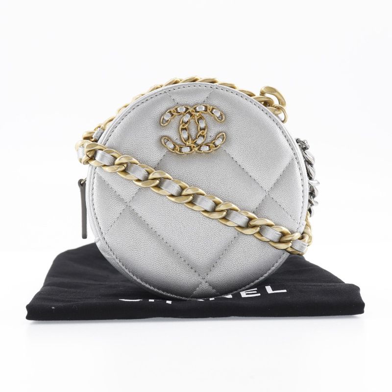 Chanel 19 Chain Clutch Ap0945 Calf Silver Ladies Shoulder Bag