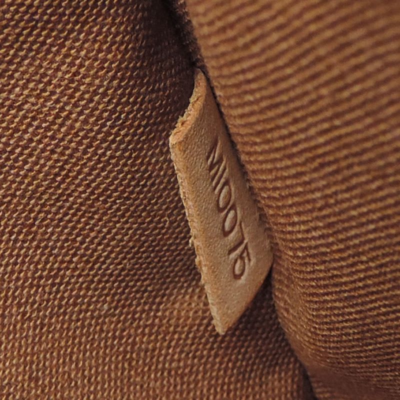Louis Vuitton Shoulder Bag