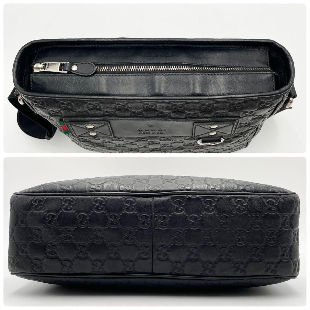 Gucci GG Messenger Bag Guccissima Rubber Shoulder Bag Black Leather - The Reluxe