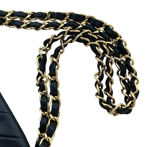 Chanel Handbag Lamb Leather Lamb Leather Clasp V-stitching Black