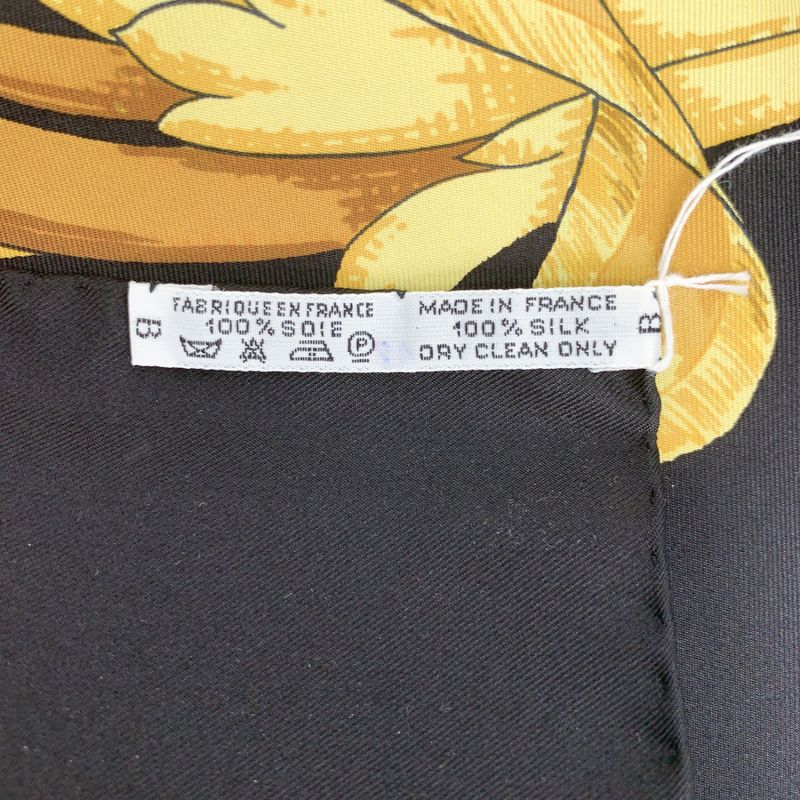 Hermes Carre 90 LE MORS A LA Conetable Gag Grace Black And Gold Scarf With Box