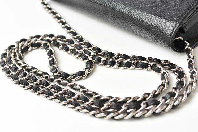 Chanel Chain Wallet Shoulder Bag Long Wallet Clutch Chanel Caviar Skin CC Mark