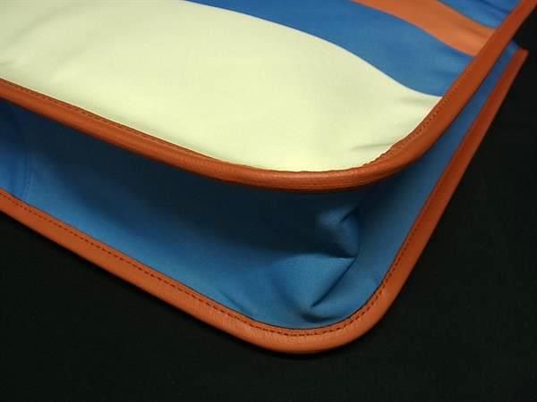 Gucci Nylon 550763 Interlocking G Handbag Tote Bag Ladies Light Blue Bm9739