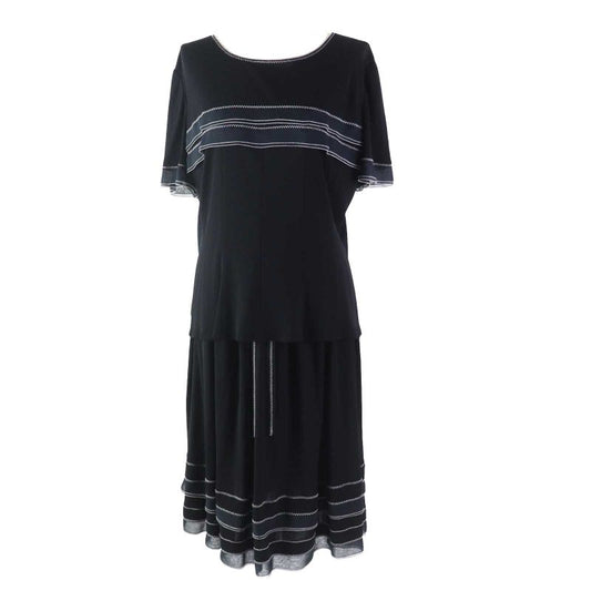 CHANEL 02P P19048 P19038 Top And Skirt Setup With Coco Mark Button Logo Plate